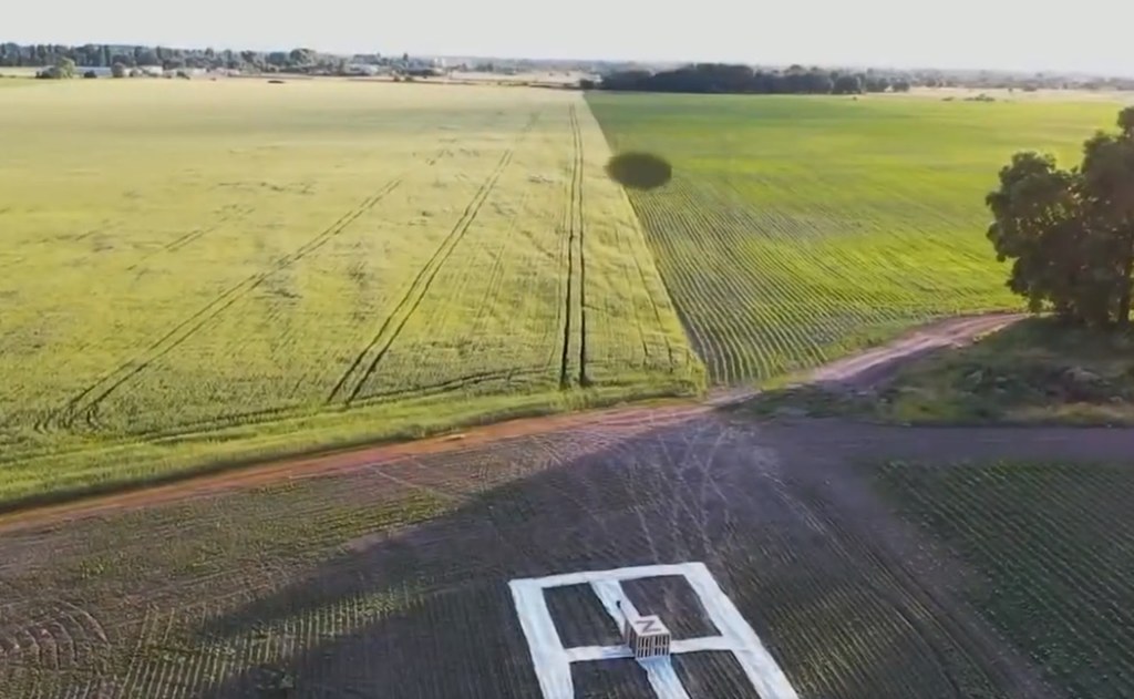 Ten dziwny dron zniszczył pięć myśliwców i trzy systemy obrony.