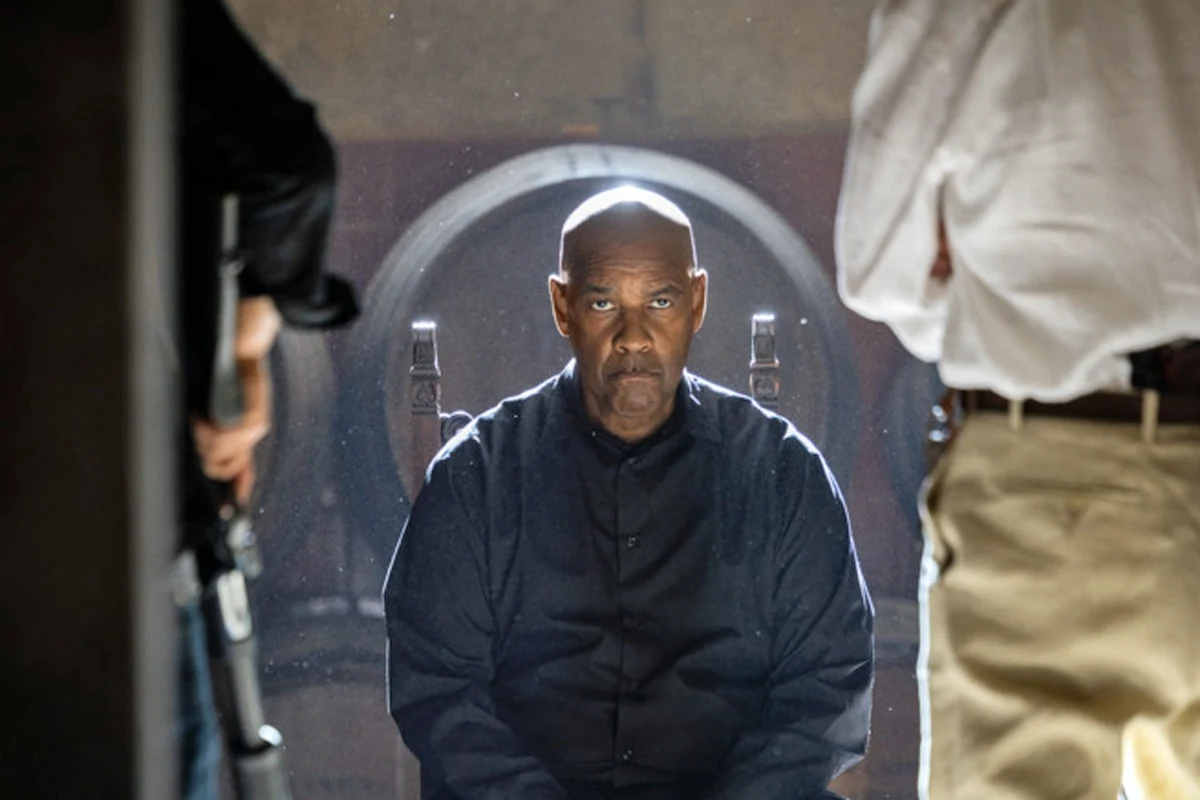 Denzel Washington w scenie z filmu "Bez litości 3. Ostatni rozdział"