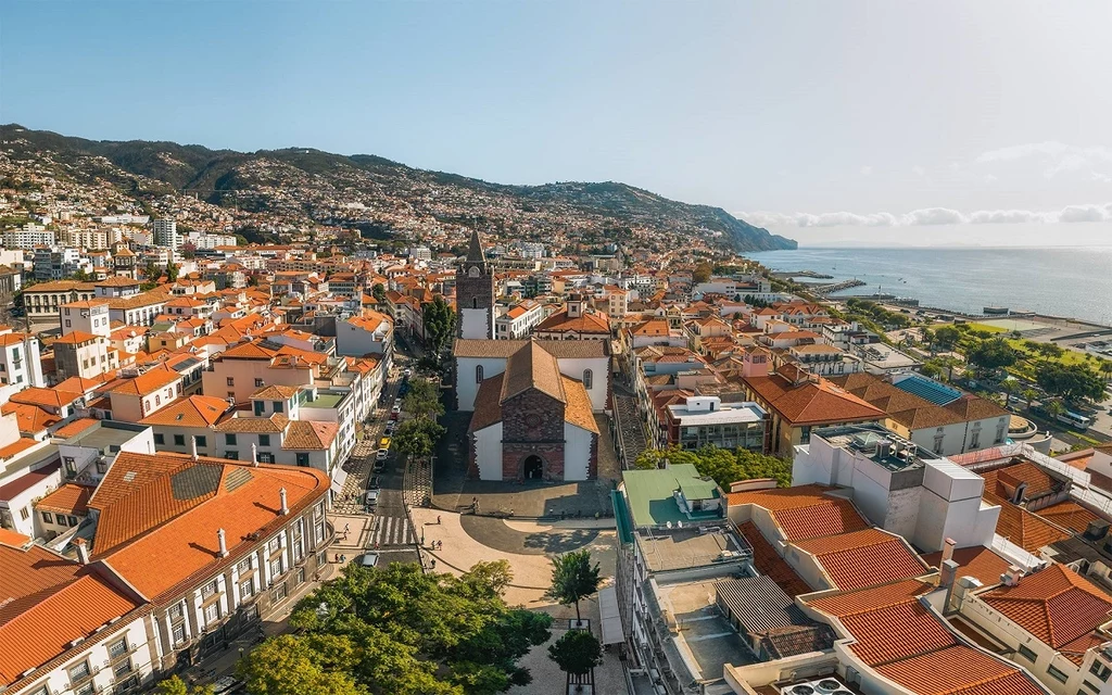 Widok na Funchal, stolicę Madery