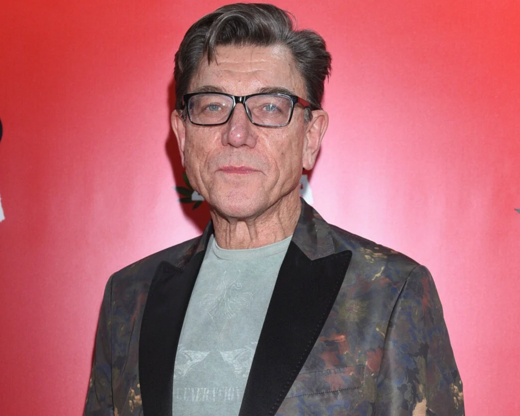 Mirosław Zbrojewicz  narzeka na dochody aktorów