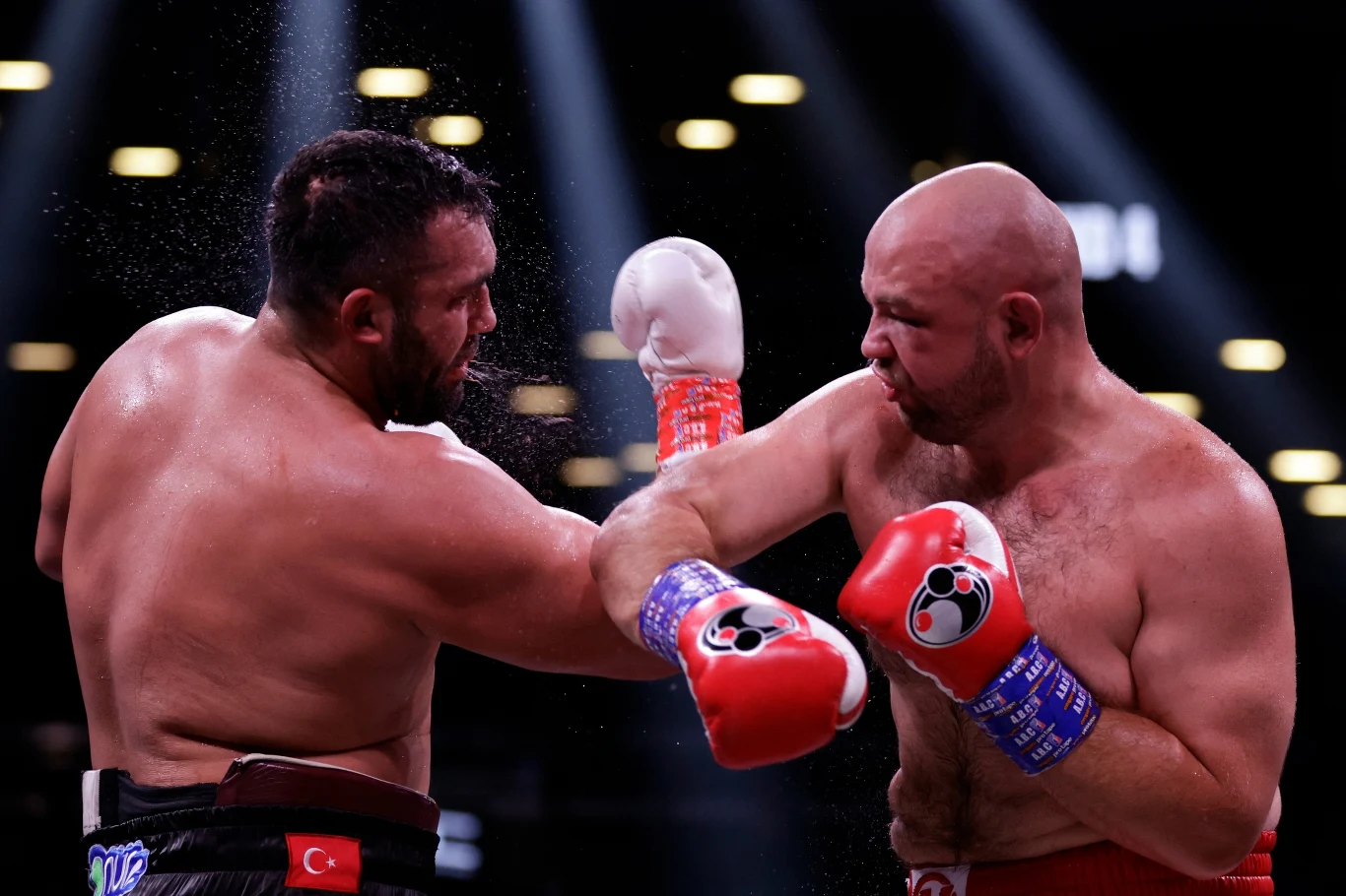 Adam Kownacki (z prawej)