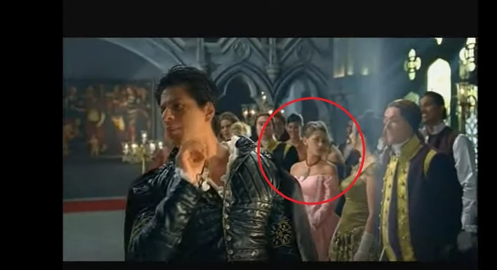Magdalena Milenkovska w reklamie z "królem Bollywood" Magdalena Milenkovska w reklamie z "królem Bollywood"