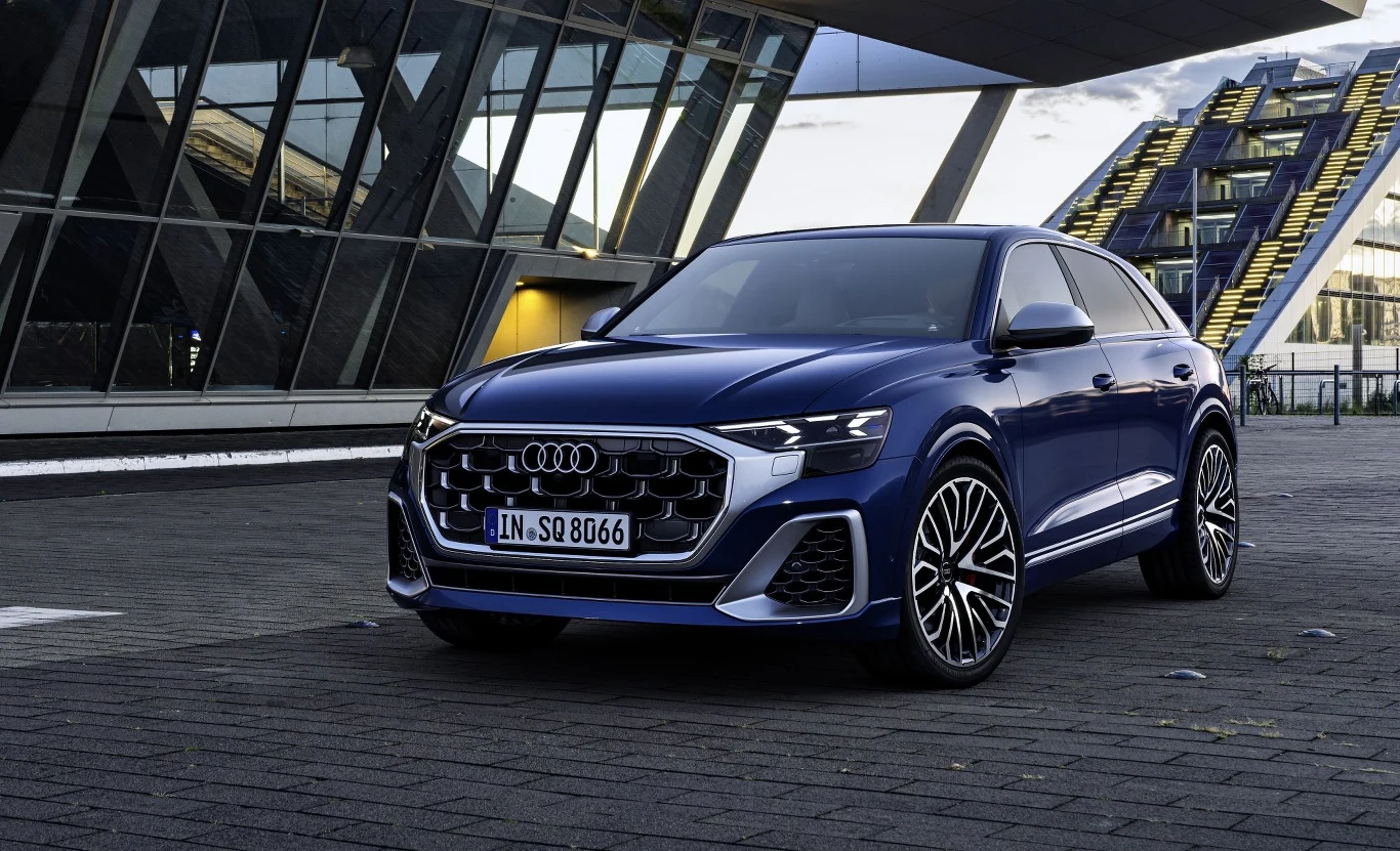 Audi SQ8 po liftingu. Audi SQ8 po liftingu.