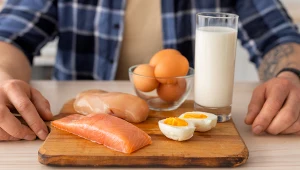 Dieta ketogeniczna jest kontrowersyjnym sposobem odżywiania, który trafił nawet na listę najgorszych diet na świecie