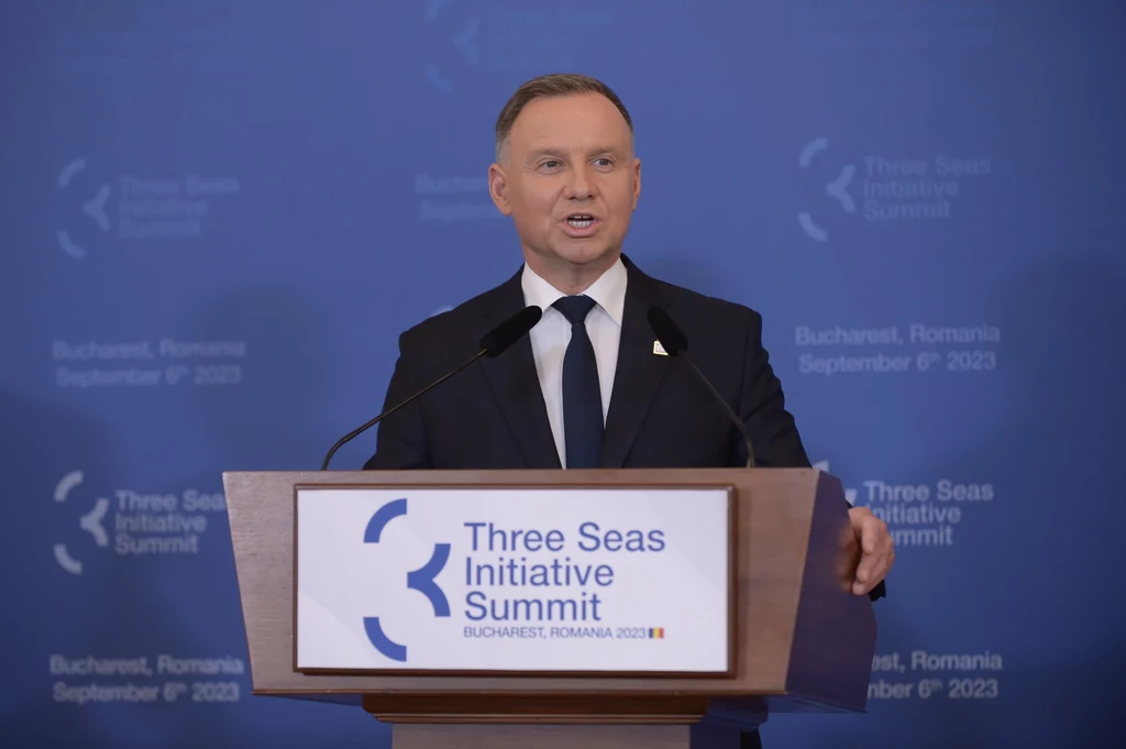Andrzej Duda podczas szczytu Inicjatywy Trójmorza w Bukareszcie ogłosił powiększenie sojuszu Andrzej Duda podczas szczytu Inicjatywy Trójmorza w Bukareszcie ogłosił powiększenie sojuszu