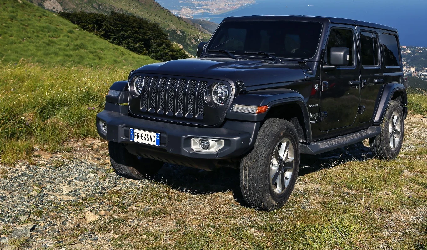 Jeep sprzedał pięciomilionowego Wranglera. Jeep sprzedał pięciomilionowego Wranglera.