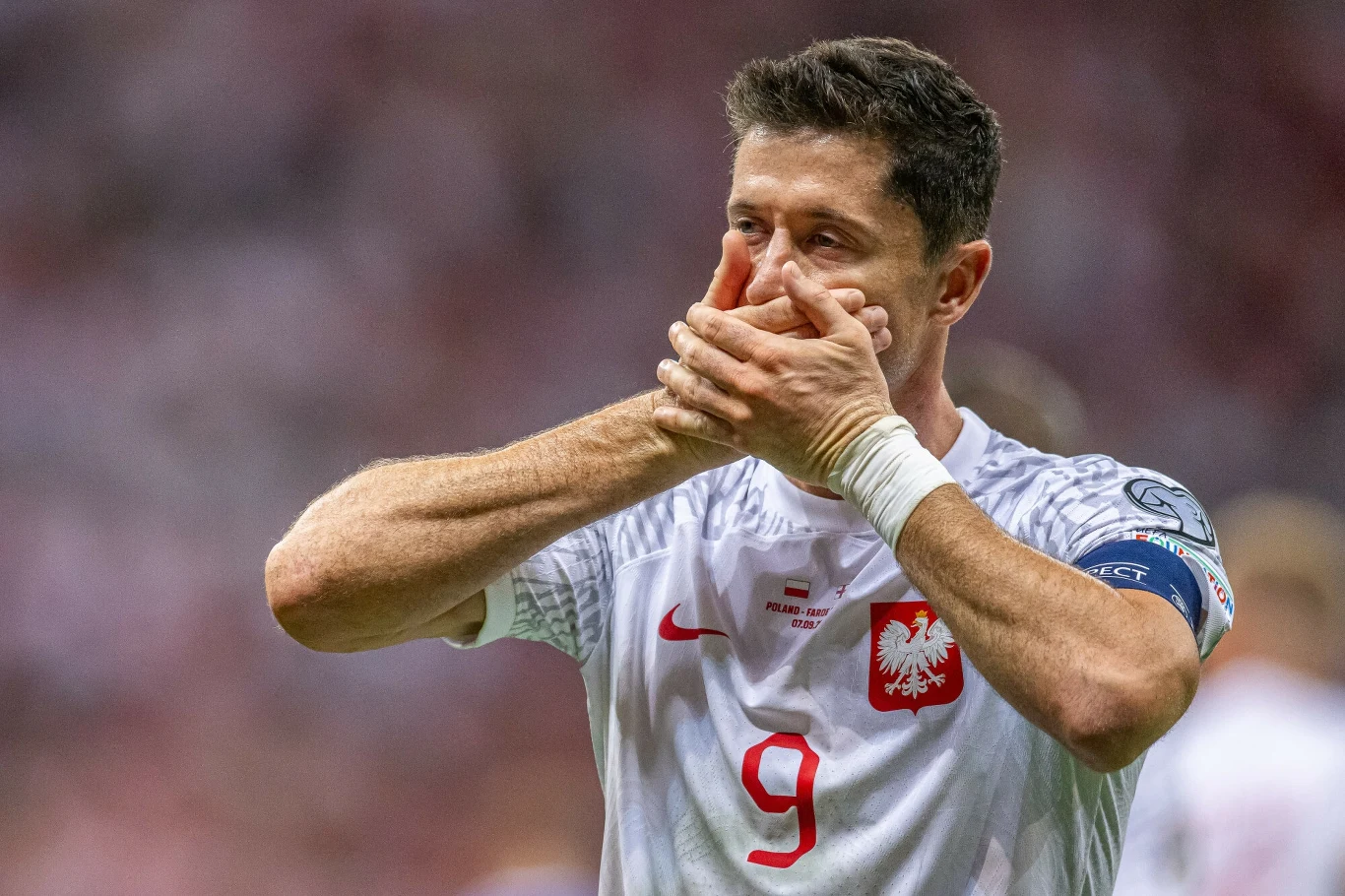 Robert Lewandowski w meczu Polska - Wyspy Owcze Robert Lewandowski w meczu Polska - Wyspy Owcze