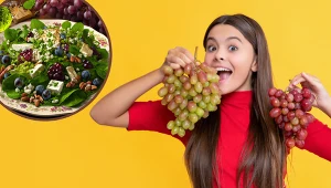 Te owoce nadają się nie tylko na deser. Sałatka z winogronami 