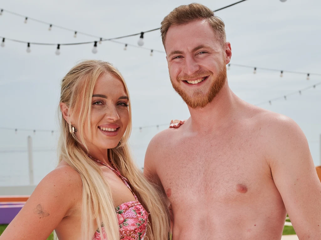 Love Island 8 - Lori i Arek Love Island 8 - Lori i Arek