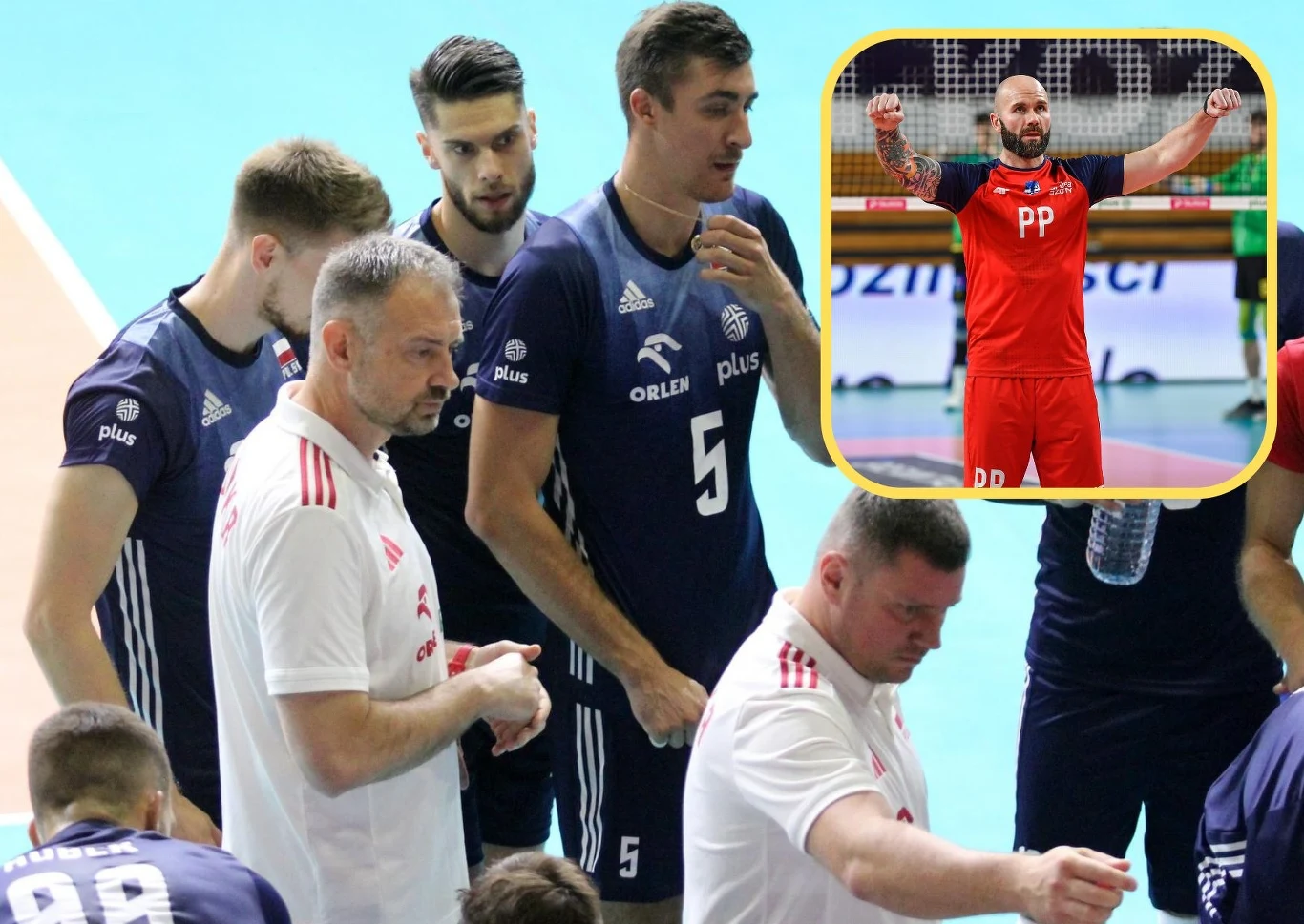 Siatkarze reprezentacji Polski, trener Nikola Grbić, a w prawym górnym rogu Piotr Pietrzak Siatkarze reprezentacji Polski, trener Nikola Grbić, a w prawym górnym rogu Piotr Pietrzak