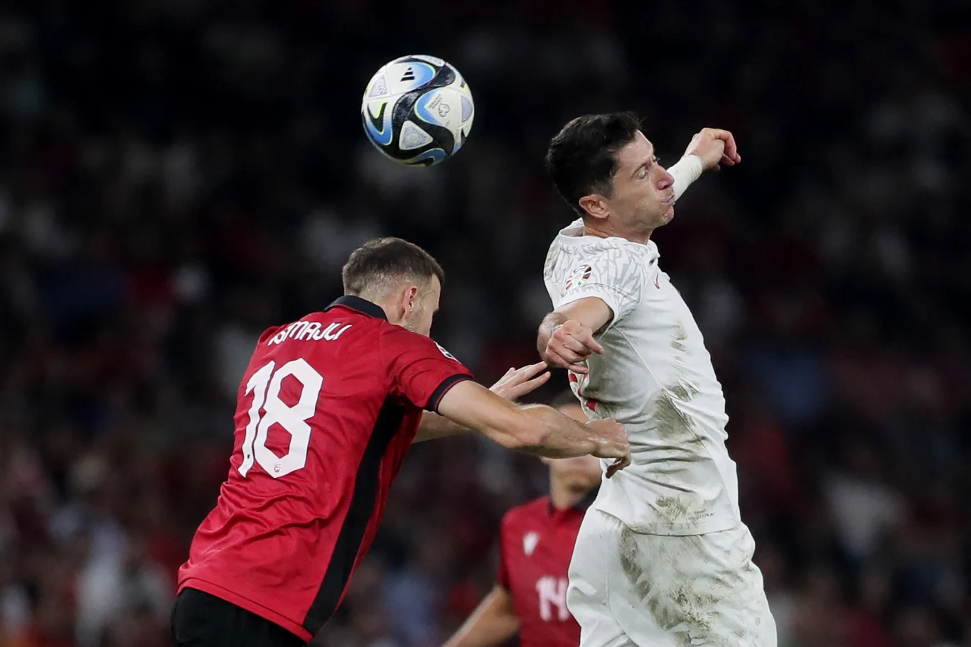 Robert Lewandowski (z prawej) Robert Lewandowski (z prawej)