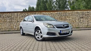 Opel Vectra C (2002-2008) - kawał auta za grosze, ale czy nadal jest wart uwagi?