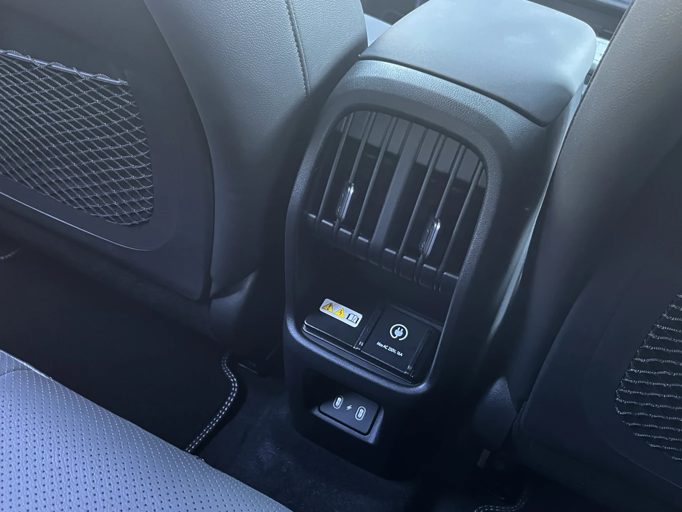 Hyundai Kona Electric (2023) 
