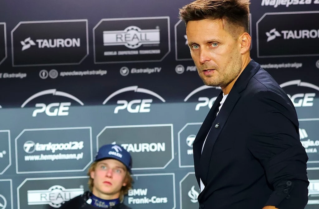 Jakub Kępa w boksie Mateusza Cierniaka.