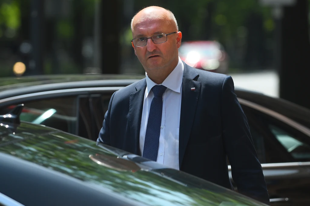 Piotr Wawrzyk Piotr Wawrzyk