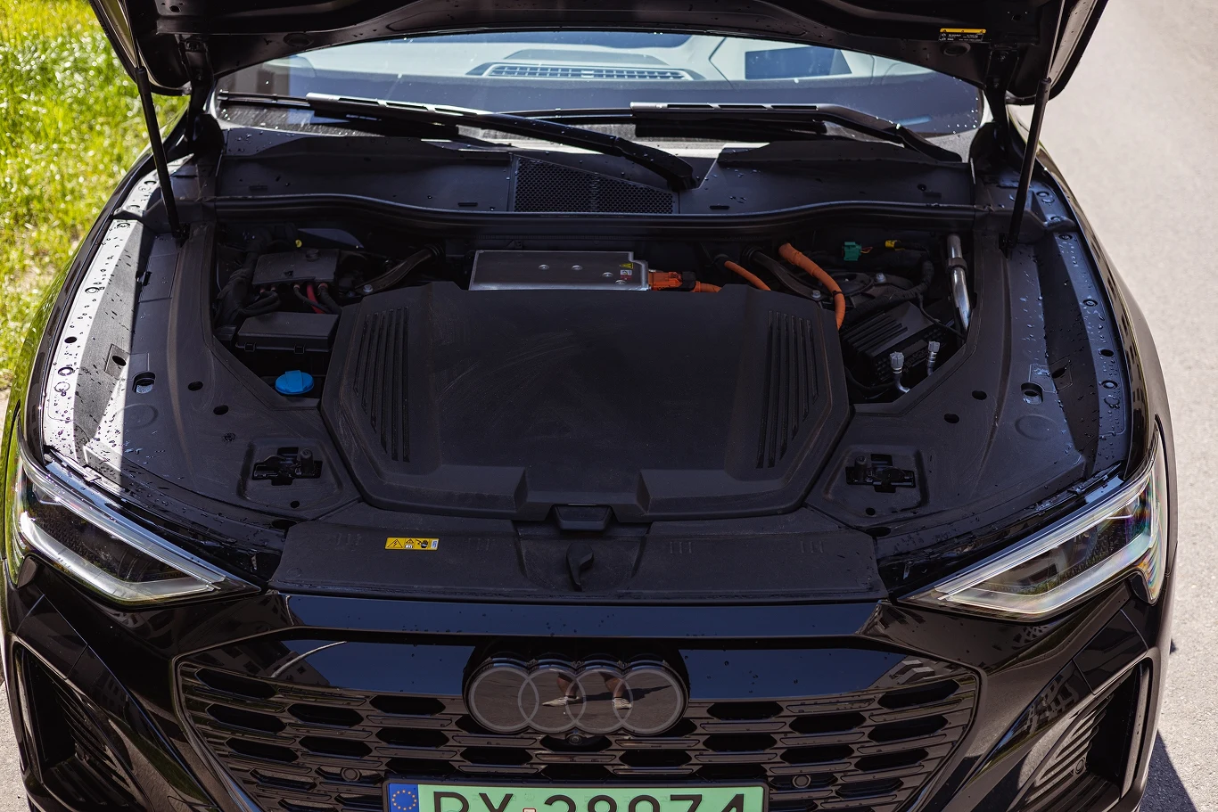 Audi Q8 e-tron Sportback Audi Q8 e-tron Sportback