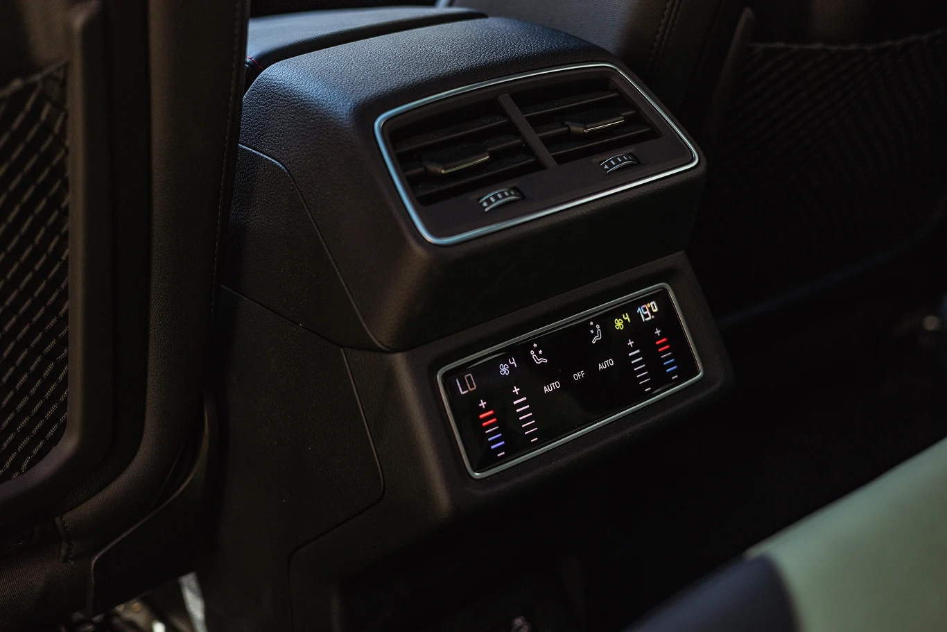 Audi Q8 e-tron Sportback Audi Q8 e-tron Sportback