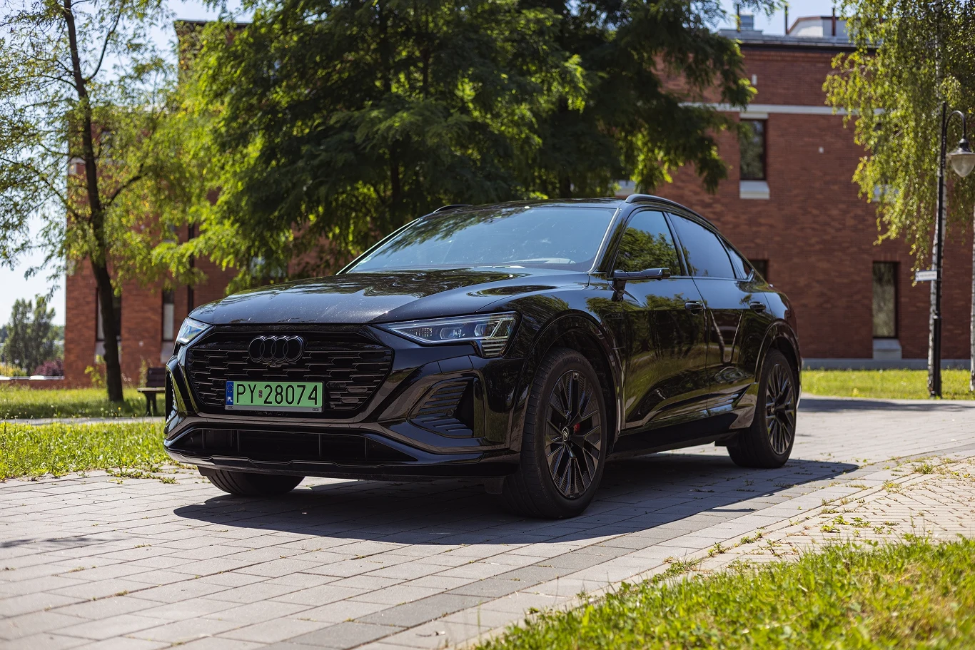 Audi Q8 e-tron Sportback Audi Q8 e-tron Sportback