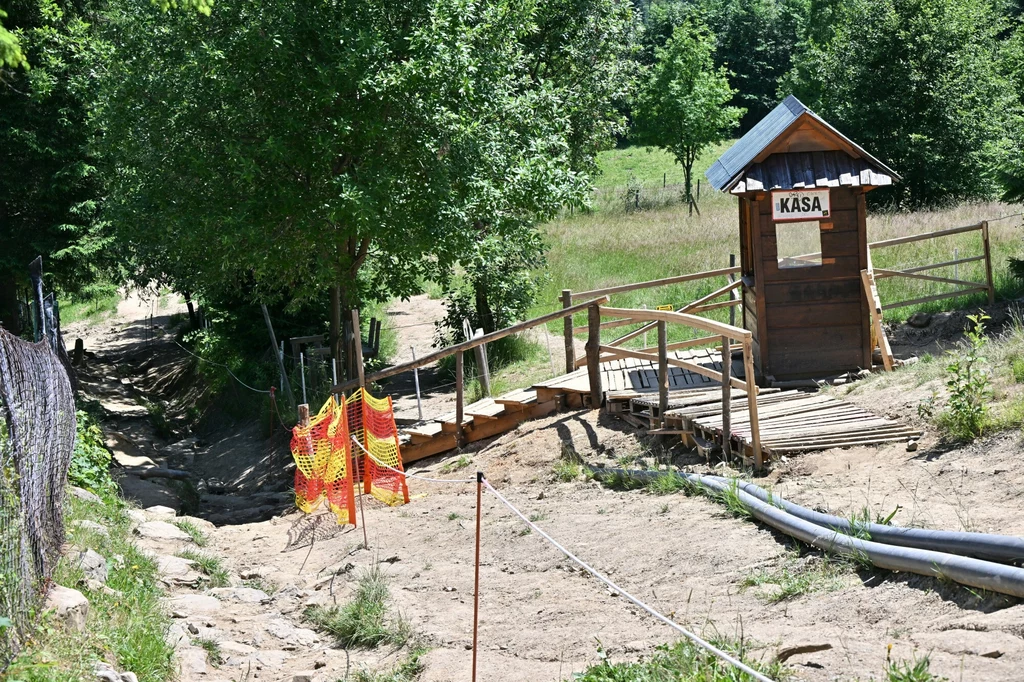 W lipcu na wytyczonym przez PKL szlaku stanął punkt poboru opłat