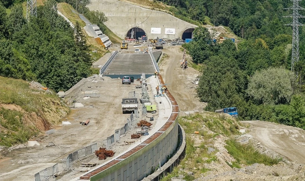 Wydrążono drugą nawę tunelu na odcinku drogi ekspresowej S1.