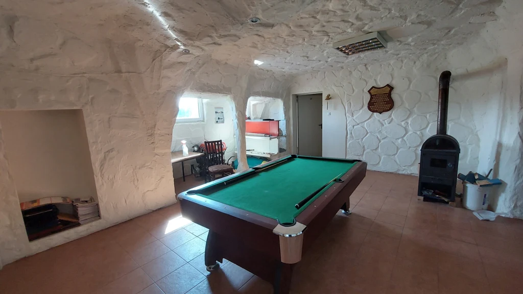 To tutaj była kiedyś dyskoteka, na którą pojechał Michał 