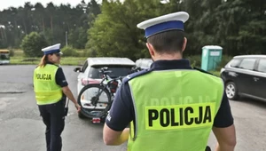 Policja znowu zagląda do bagażników. Szukają wyłącznie dwóch rzeczy