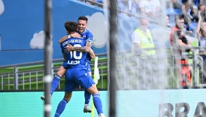 Rekord na trybunach, na boisku znów to samo. Wystraszeni i bezradni