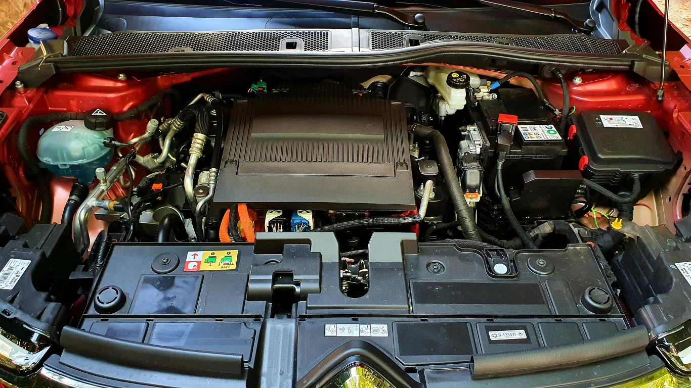 Citroen e-C4 X EV 156