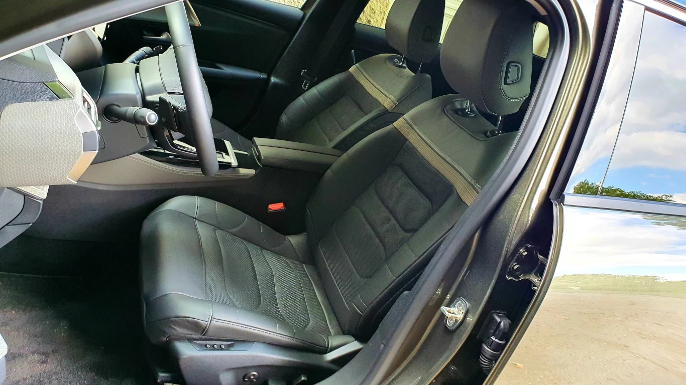 Citroen C5 X PHEV 180