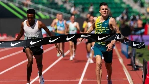 Jakob Ingebrigtsen wygrał finał Diamentowej Ligi na 3000 m z Yomifem Kejelchą o... jedną setną sekundy