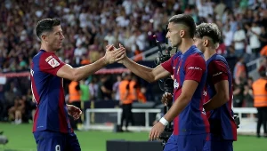 Robert Lewandowski / Ferran Torres