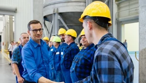Premier Mateusz Morawiecki w Zakładach Chemicznych "Siarkopol" w Tarnobrzegu