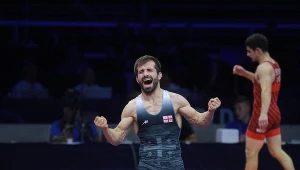 Dramatyczne sceny. Zdobył medal MŚ i zaczęli ratować jego życie