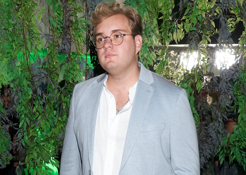 Kevin Mglej Kevin Mglej