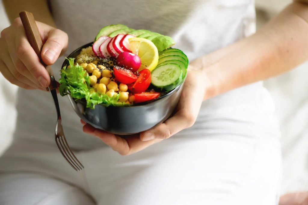 W leczeniu nadciśnienia tętniczego najczęściej zalecaną dietą jest dieta DASH W leczeniu nadciśnienia tętniczego najczęściej zalecaną dietą jest dieta DASH