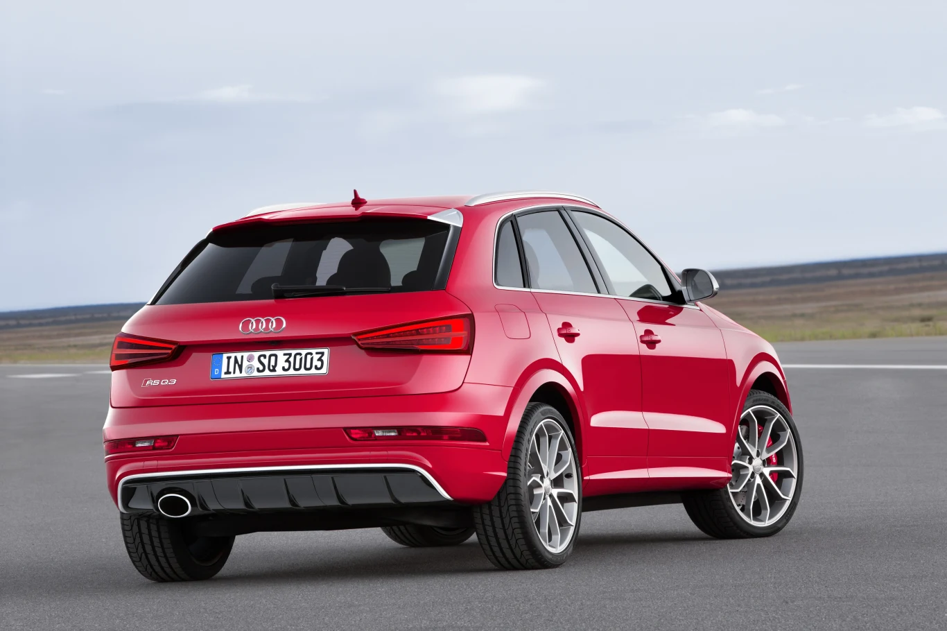 Pierwsze Audi RS Q3 w kolorze "Misano Red"