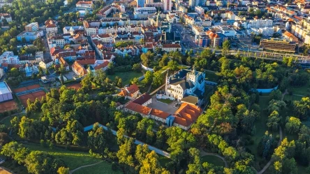 Widok z lotu ptaka na Pardubice.