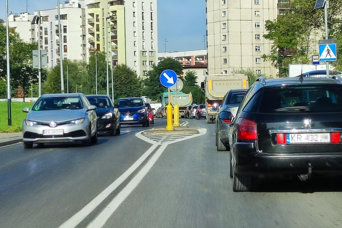 Prawdopodobnie niewielu mieszkańców zdecydowało się zrezygnować z samochodu Prawdopodobnie niewielu mieszkańców zdecydowało się zrezygnować z samochodu