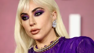 Lady Gaga od lat mierzy się z fibromialgią. Wyjaśniamy, co to za choroba i z czym się wiąże