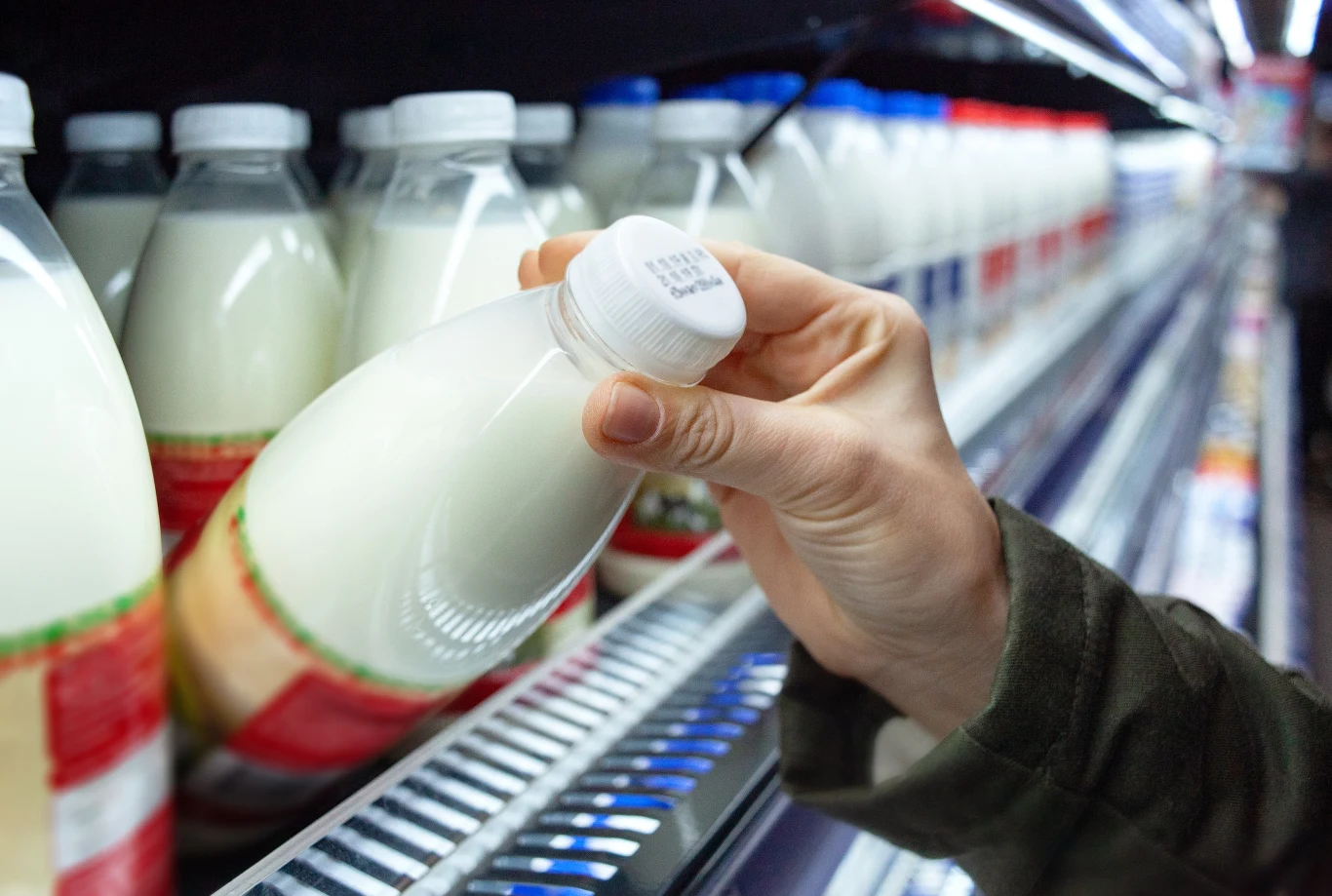 Co sklepy robią z przeterminowanymi towarami? Co sklepy robią z przeterminowanymi towarami?