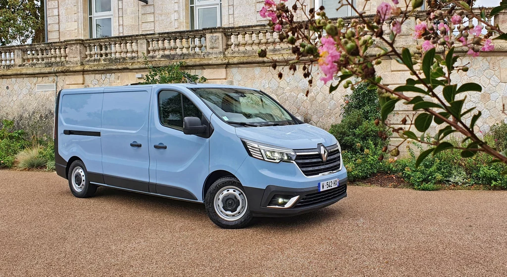 Renault Trafic E-Tech 100% electric - pierwsza jazda