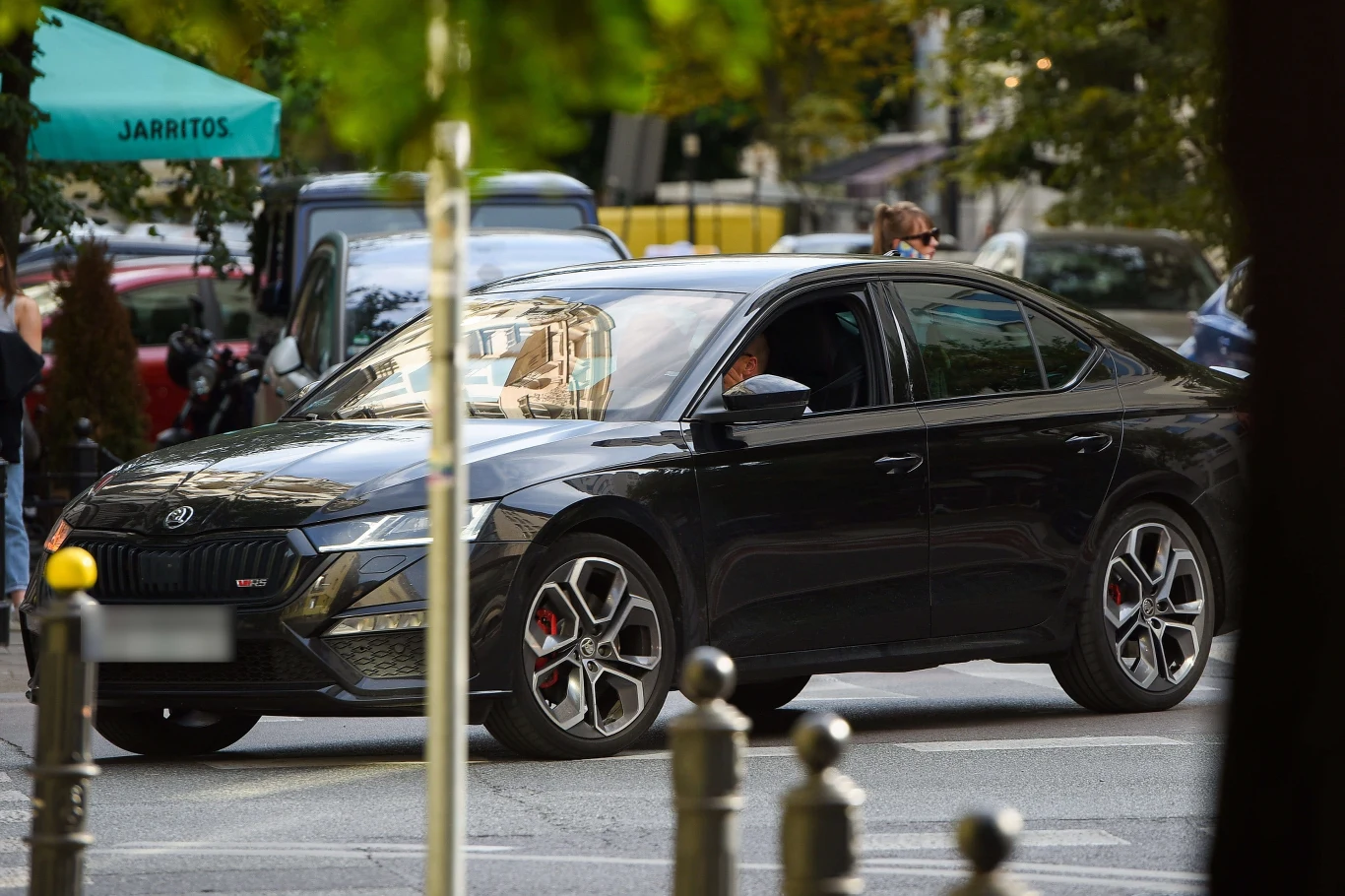 Marcin Hakiel łamie przepisy drogowe