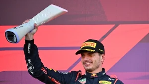 Max Verstappen z wyjątkowym trofeum za zwycięstwo w GP Japonii