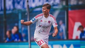 Grad goli w meczu Rakowa. Hat-trick nastolatka uratował mistrzów Polski