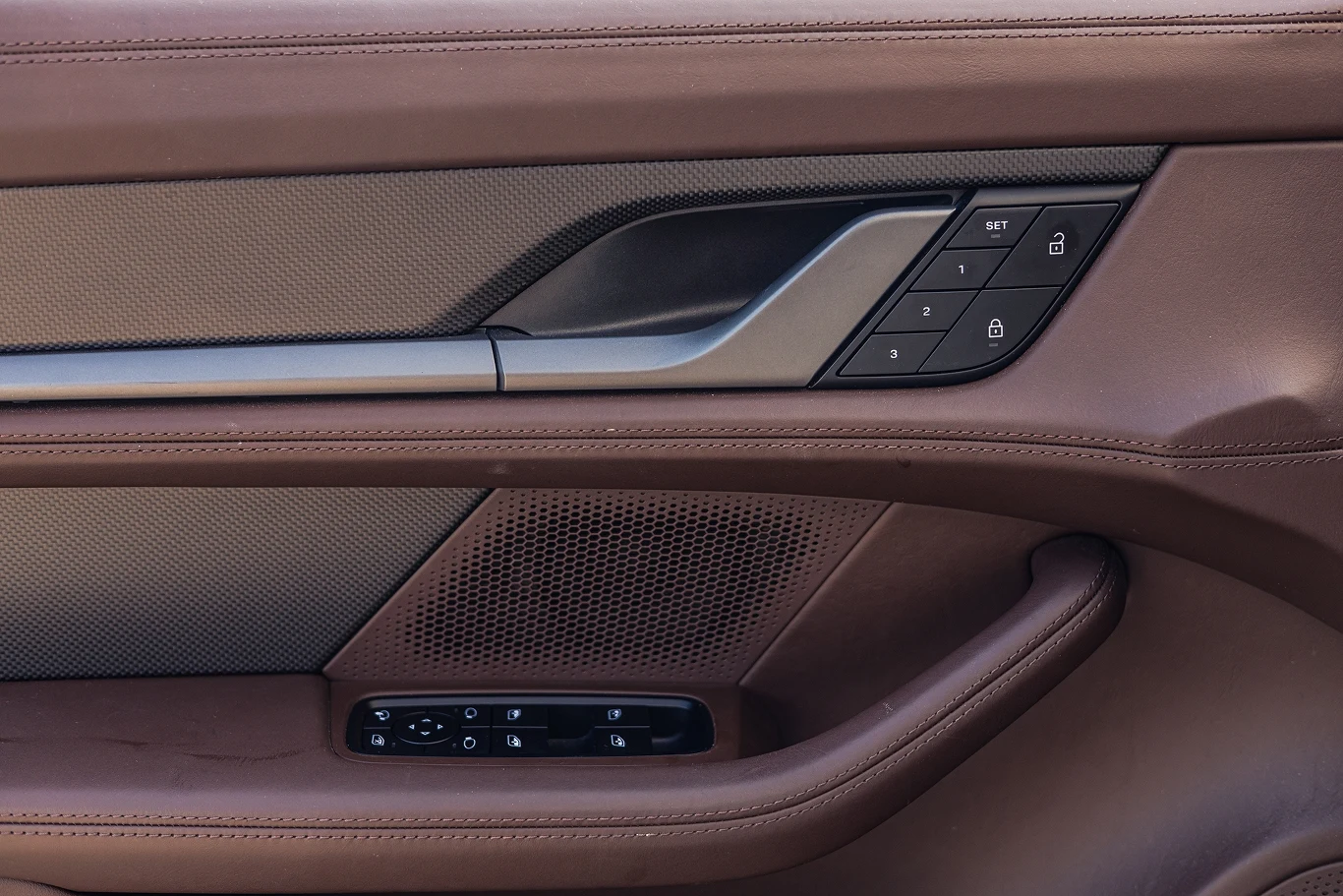 Porsche Taycan Turbo S Sport Turismo