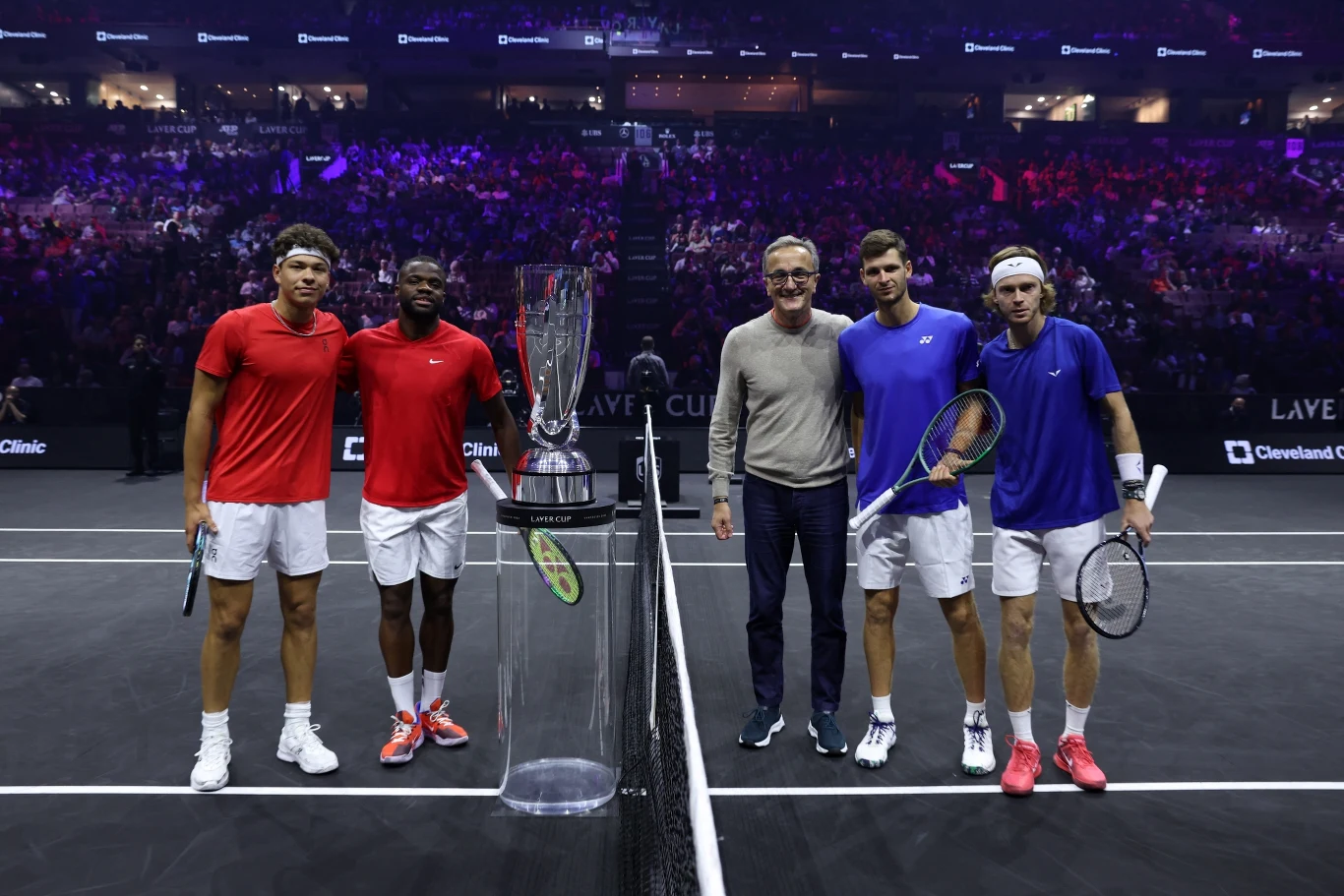 Od lewej: Ben Shelton, Frances Tiafoe, Tim Mihajlević, Hubert Hurkacz i Andriej Rublow