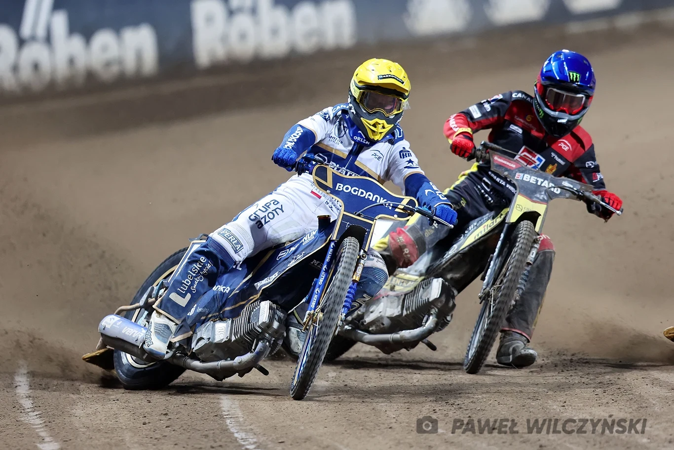 Bartosz Zmarzlik kontra Daniel Bewley. FInał PGE Ekstraligi 2023.