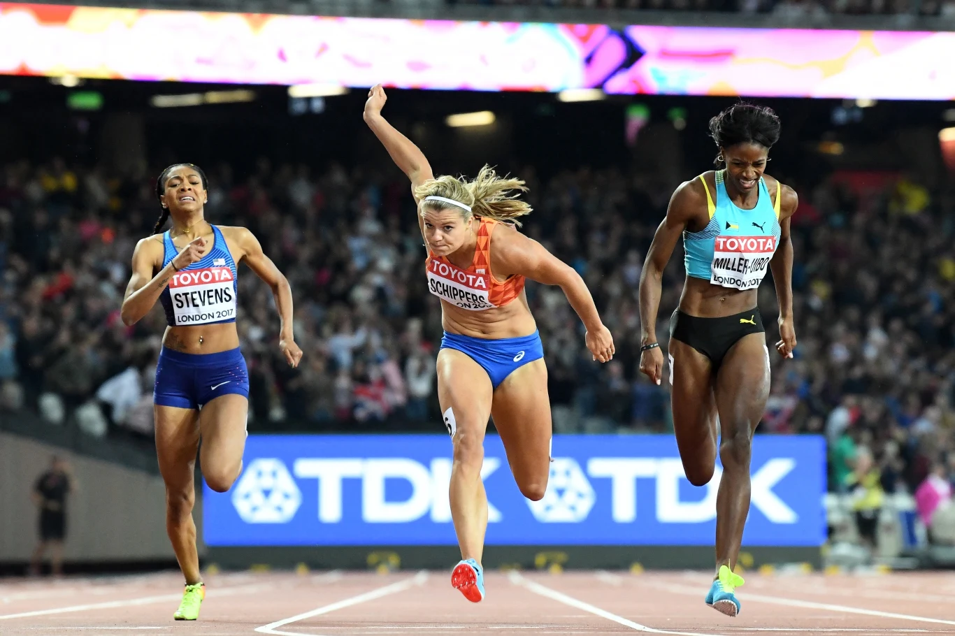 Dafne Schippers wygrała też złoto na mistrzostwach świata w Londynie w 2017 roku - na 200 metrów