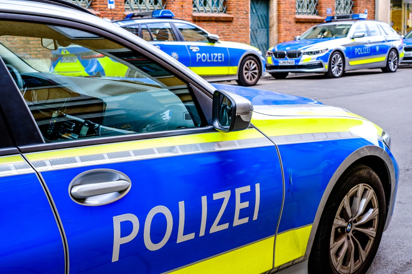 Samochody niemieckiej policji. Zdjęcie ilustracyjne Samochody niemieckiej policji. Zdjęcie ilustracyjne