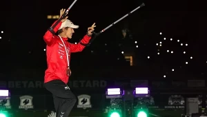 Tej ligi nie wygrywają najlepsi. Obrazki z podium mówią same za siebie